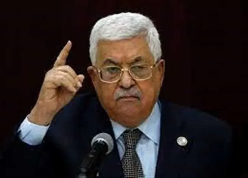 الرئيس الفلسطيني: لا حكم لحماس في غزة وستسلم سلاحها للسلطة