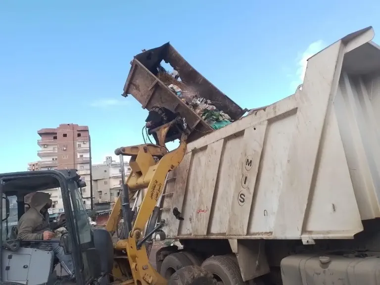 رفع 2900 طن قمامة ومخلفات في حملات بأحياء الإسكندرية