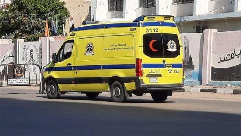 مصرع شخص وإصابة 13 آخرين في حادث تصادم أتوبيس وميكروباص بالشرقية