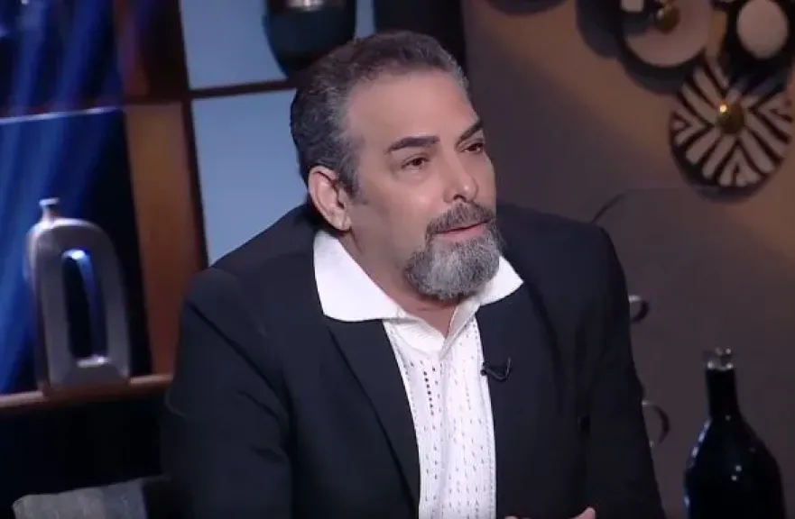 أحمد عبدالعزيز: حرب غزة أدخلتني في اكتئاب مرير.. وما يحدث يمزق القلب