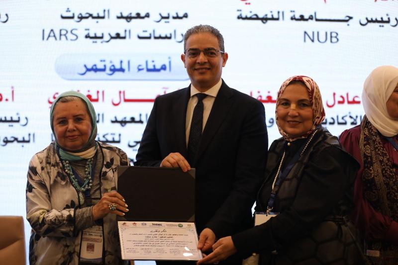 نقيب الإعلاميين: الإعلام الجديد أصبح واقعا يجب الاعتماد عليه والاستفادة منه