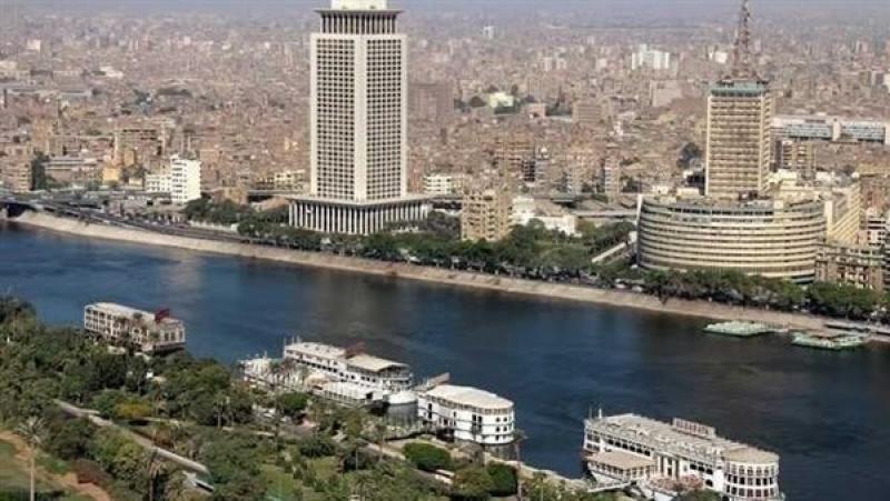 شبورة ورياح.. طقس الجمعة مائل للحرارة نهارًا والعظمى بالقاهرة 25