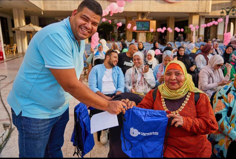 بنك قناة السويس يرعى احتفالية تكريم الأم المثالية بنادي الصيد للعام الثاني على التوالي
