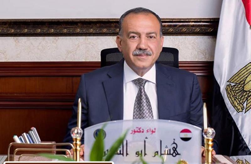 محافظ أسيوط: قرارات حاسمة لتقنين الأراضي وتحفيز الاستثمار وتحسين الخدمات