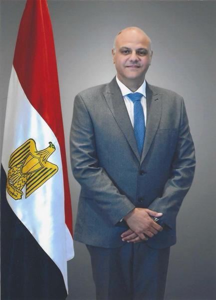 محافظ القليوبية يشهد توقيع بروتوكول تعاون لإقامة معرض دار المعارف بمكتبة مصر العامة في بنها