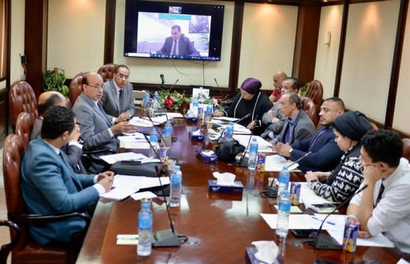 اللجنة الفنية الدائمة لـ ”التصدي للشائعات” بـ ”الأعلى للإعلام” تعقد أولى جلساتها