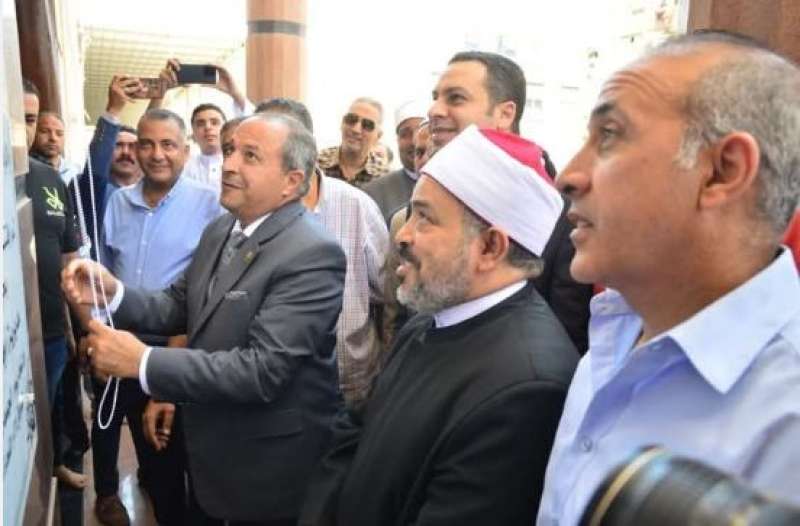 محافظ بورسعيد يفتتح ”مسجد الرضوان” بحي الفيروز بمدينة بورفؤاد