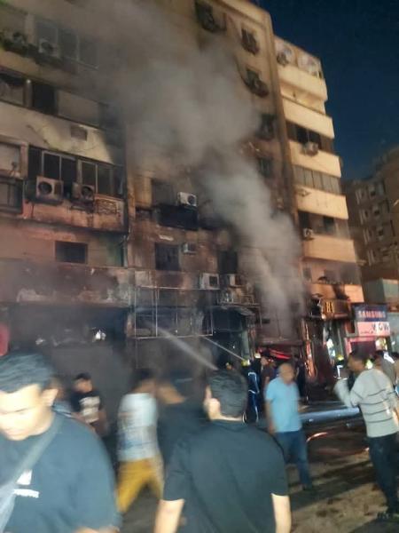 محافظ القاهرة يشكل لجنة لفحص عقار النزهة وبيان تأثره بحريق مطعم أسفله