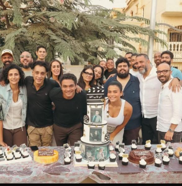 مخرجة فيلم «إن غاب القط» تشوق الجمهور للعمل