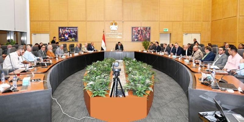 وزير الإسكان يتابع مشروع تطوير موقع التجلي الأعظم بسانت كاترين