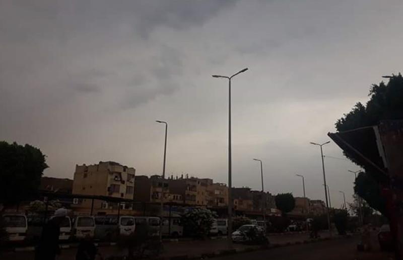 الأرصاد: غيوم وأمطار خفيفة على شمال البلاد.. ورياح مثيرة للأتربة تمتد حتى شمال الصعيد