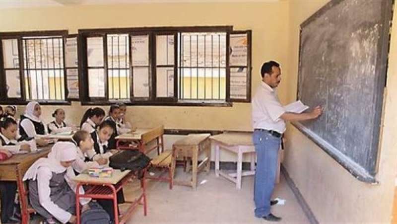 مد فترة تقدم المعلمين المساعدين للحصول على شهادة الصلاحية حتى 25 يونيو