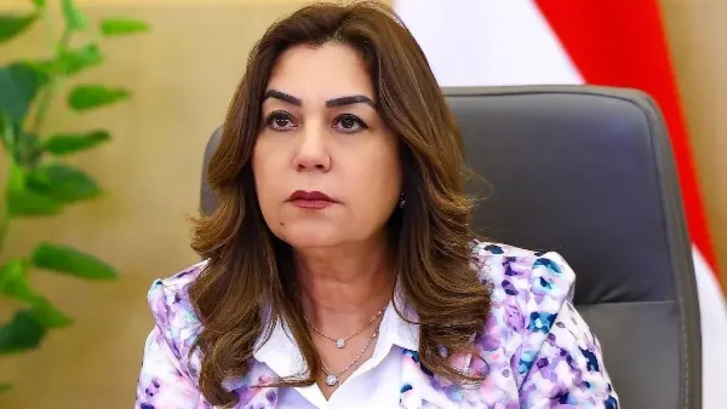 القائم بأعمال وزير البيئة تطالب بتشديد الرقابة على محميتي وادي دجلة