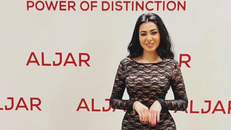بفستان مجسم ..مريهان حسين تخطف الأنظار بقوامها الممشوق