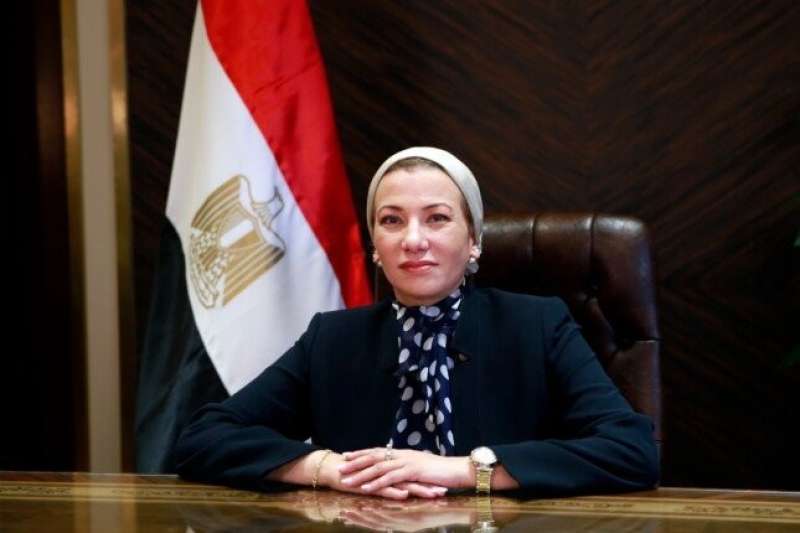 وزارة العمل تعلن عن وظائف بشركة أغذية بمرتبات تصل لـ10 آلاف جنيه شهريا