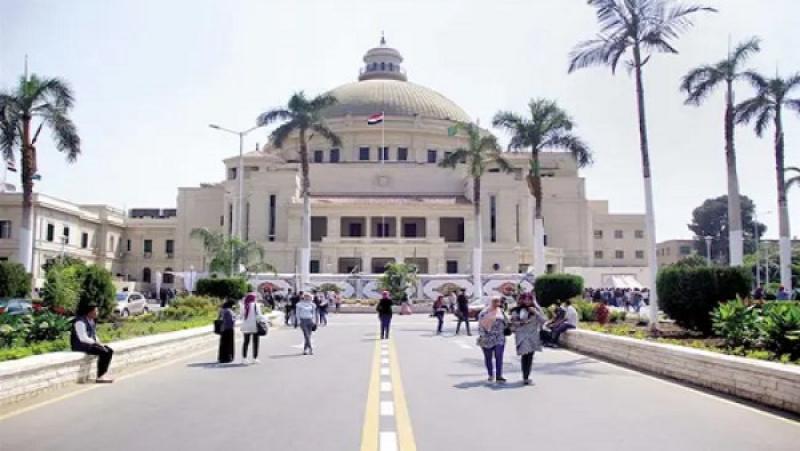 جامعة القاهرة تفتح باب حجز مصيف مطروح للعاملين والطلاب بتكلفة رمزية
