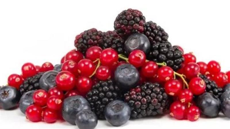 أبرزها البطيخ والأناناس.. 8 أطعمة تُعزز صحة الأمعاء والهضم