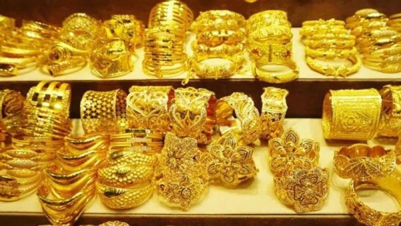 جولد بيليون: عمليات شراء الذهب تدفع الأونصة للصعود عند 3323 دولارا