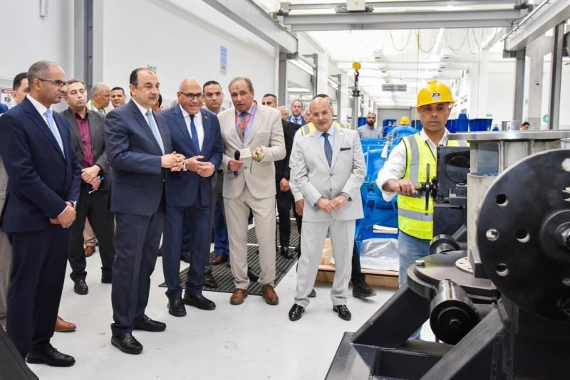 وزير قطاع الأعمال: الشراكة مع القطاع الخاص أداة فعالة في توطين التكنولوجيا الصناعية
