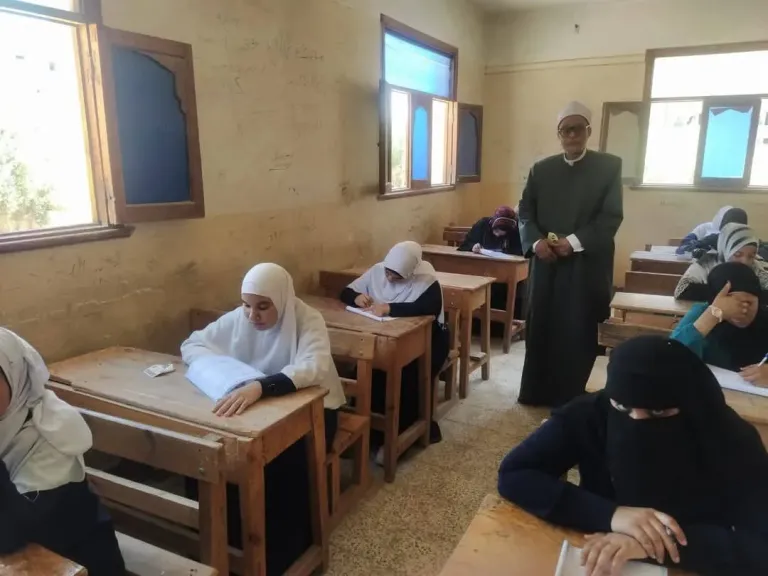الأزهر يعلن جداول امتحانات الشهادتين الثانوية والإعدادية (الدور الأول) بمعاهد البعوث الإسلامية