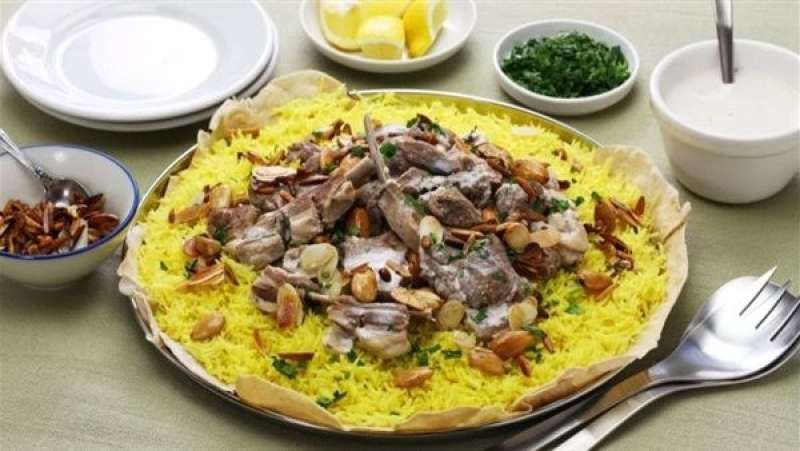 طريقة عمل المنسف الأردني لسفرة العيد