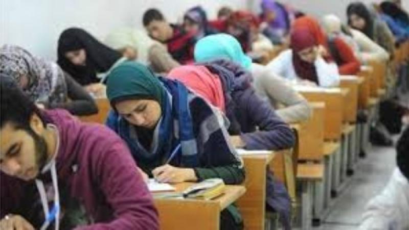 تعرض ملاحظ بامتحانات الثانوية العامة في كفر الشيخ لوعكة صحية مفاجئة