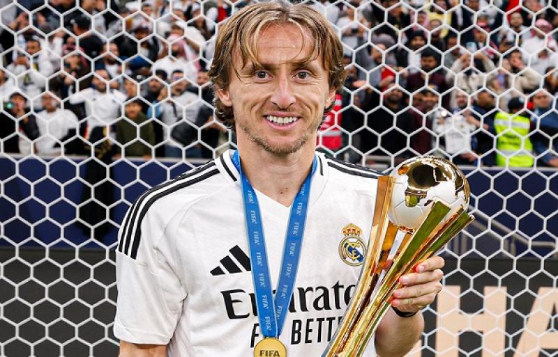ميلان يتوصل لاتفاق لضم مودريتش