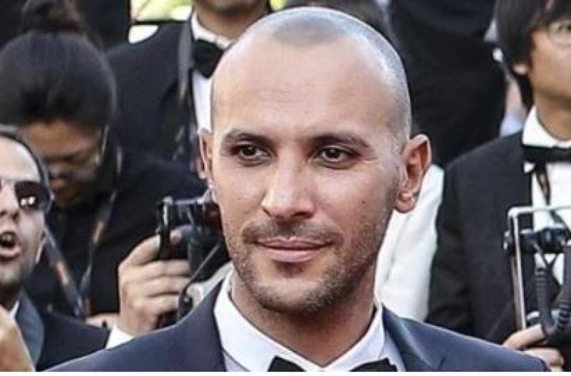 المخرج محمد دياب يعلن فوز فيلمه «هابي بيرث داي» بثلاث جوائز من مهرجان ترايبكا