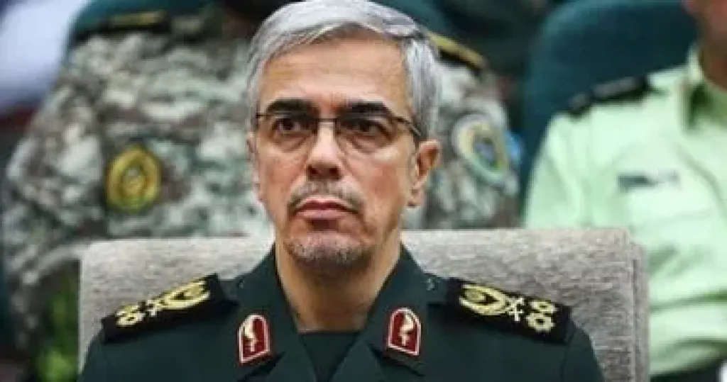 نائب الرئيس الإماراتي يبحث هاتفيا مع رئيس البرلمان الإيراني سبل خفض التصعيد