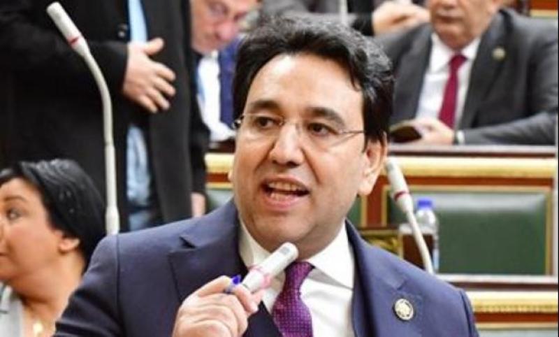 أيمن محسب: تحذيرات مصر من انفجار الإقليم تتحقق والمجتمع الدولي مطالب بالتحرك