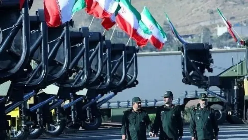 الجيش الإيراني يدعو لإخلاء مناطق في دبي والدوحة تمهيدا لقصفها