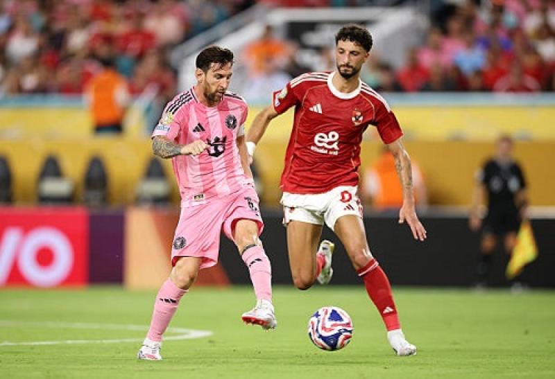ميدو: أبو علي يتحمل مسئولية إهدار ركلة جزاء الأهلي أمام إنتر ميامي