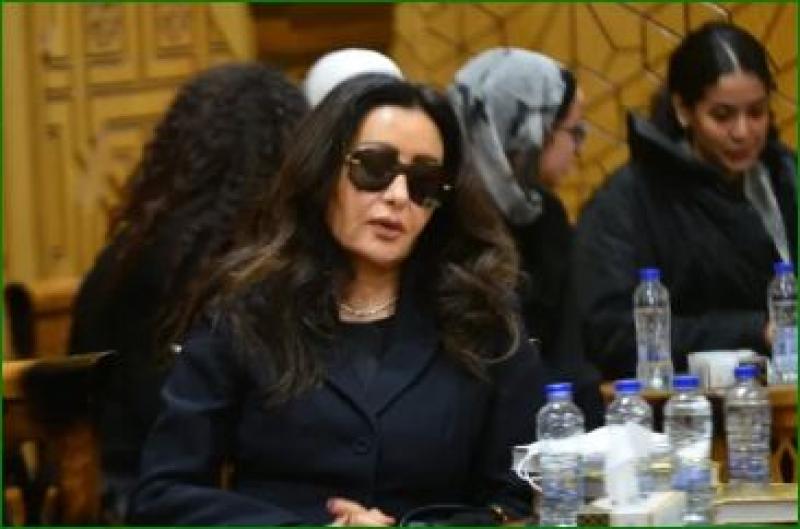 اليوم.. تشييع جثمان شقيق الفنانة لطيفة في تونس