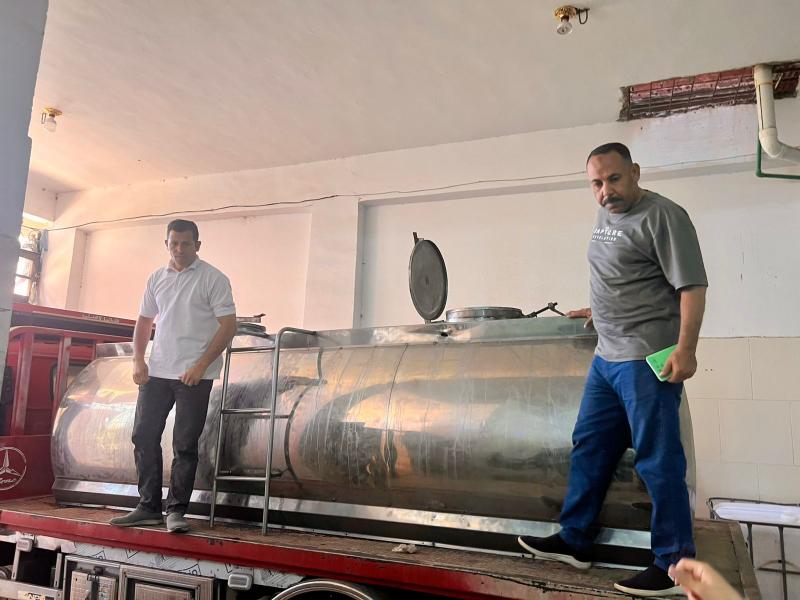 ضبط والتحفظ على 5 أطنان من الألبان غير صالحة للاستهلاك في بني سويف