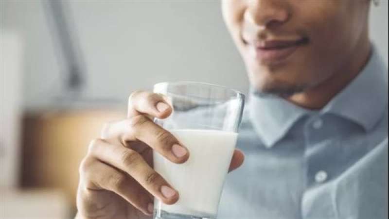 5 أسباب تجعل حليب الماعز خياراً لا غنى عنه لصحة الأمعاء والجسم