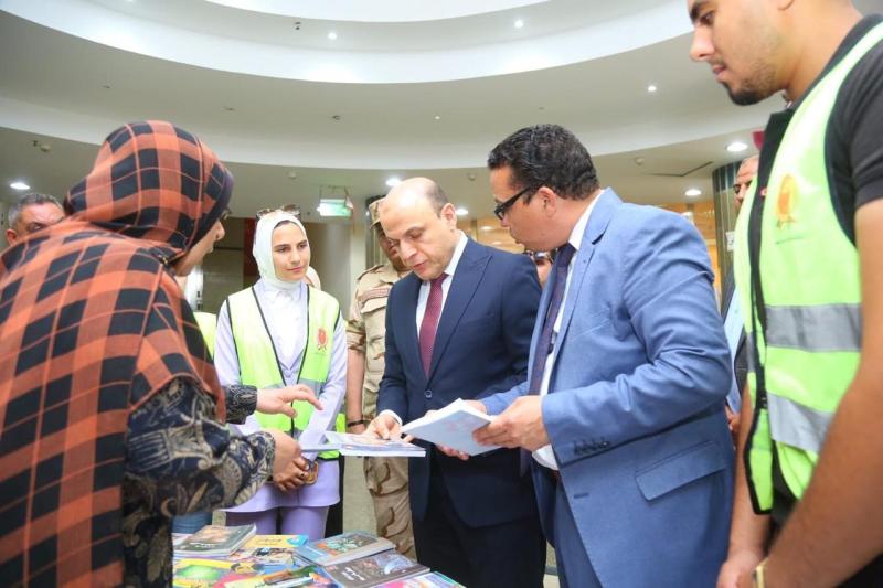 افتتاح معرض الكتاب بثقافة كفر الشيخ ضمن احتفالات 30 يونيو.. صور