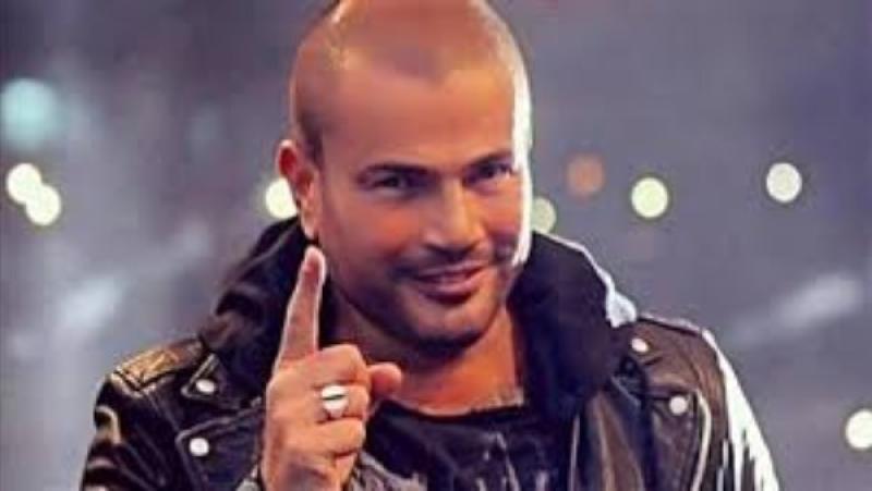 عمرو دياب يدخل قائمة أفضل 100 فنان عالمي.. تعرف على التفاصيل
