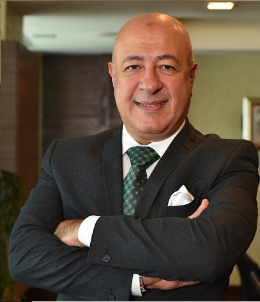 أبو الفتوح: البنك الأهلي المصري يطبق أعلى معايير الأمان والحماية بما يواكب التطورات العالمية