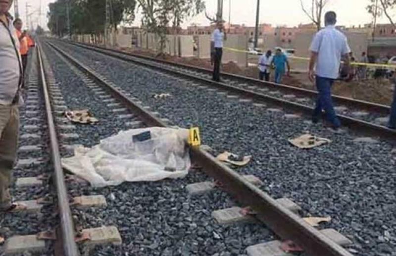 أسيوط.. مصرع موظف وسيدة بحادث أثناء عبورهما رصيف قطار في أبوتيج