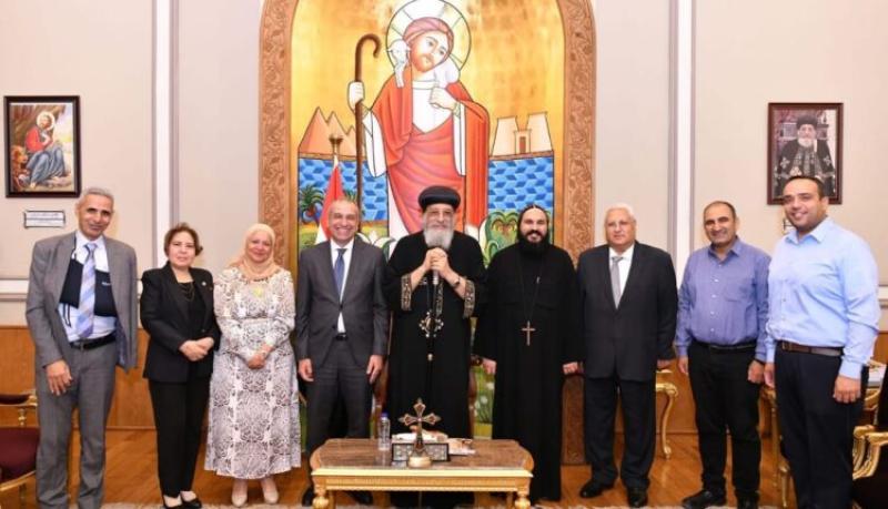 رئيس البنك الزراعي يلتقي البابا تواضروس الثاني لبحث التوسع في تمويل مشروعات الأديرة
