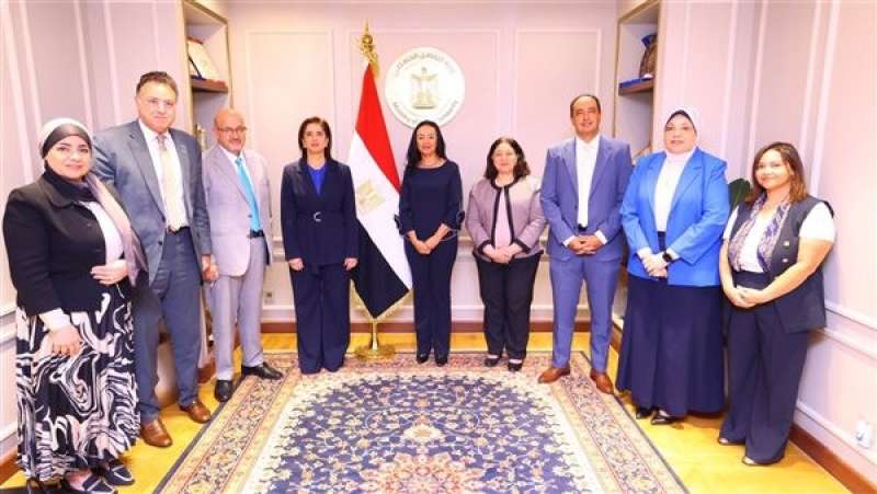 وزيرة التضامن تستقبل المدير الإقليمي لمنظمة الصحة العالمية لشرق المتوسط