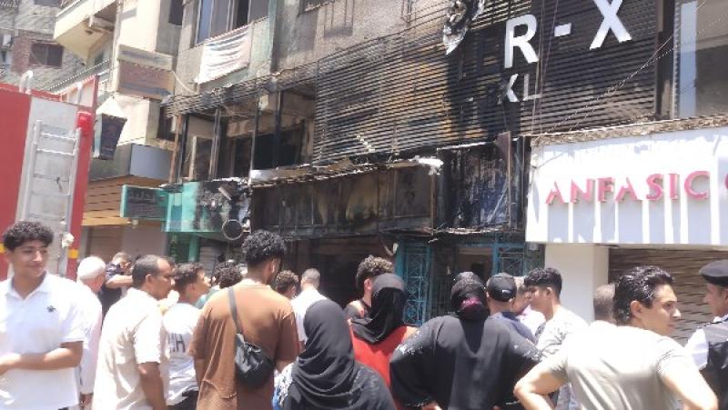 تحريات لكشف سبب اندلاع حريق بمحل وسيارة في شارع فيصل بالجيزة