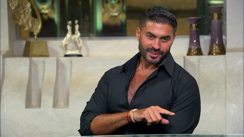 فيديو نادر يتسبب في بكائه.. خالد سليم يتصدر «جوجل»