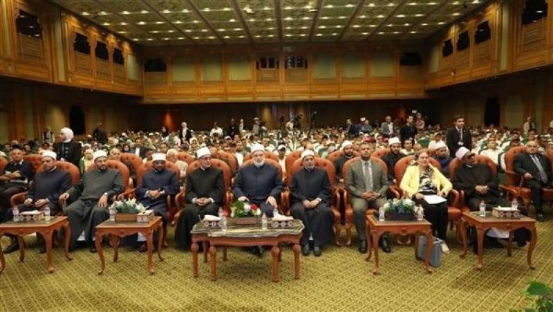 مجلس الشباب المصري يثمّن رعاية شيخ الأزهر لملتقى ”الشباب وتحديات العصر”