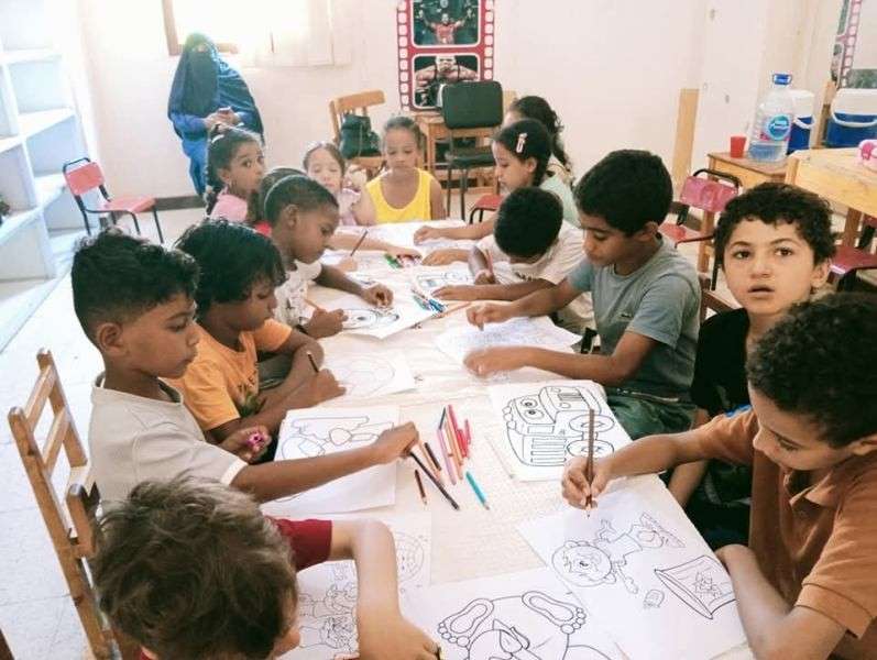 «الغردقة الخضراء» تواصل غرس السلوك البيئي الإيجابي بين النشء