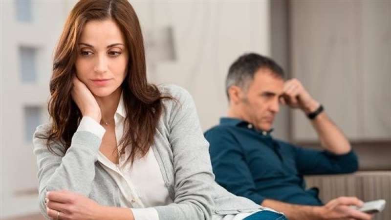 تفاصيل أزمة منتصف العمر عند الرجال والسيدات