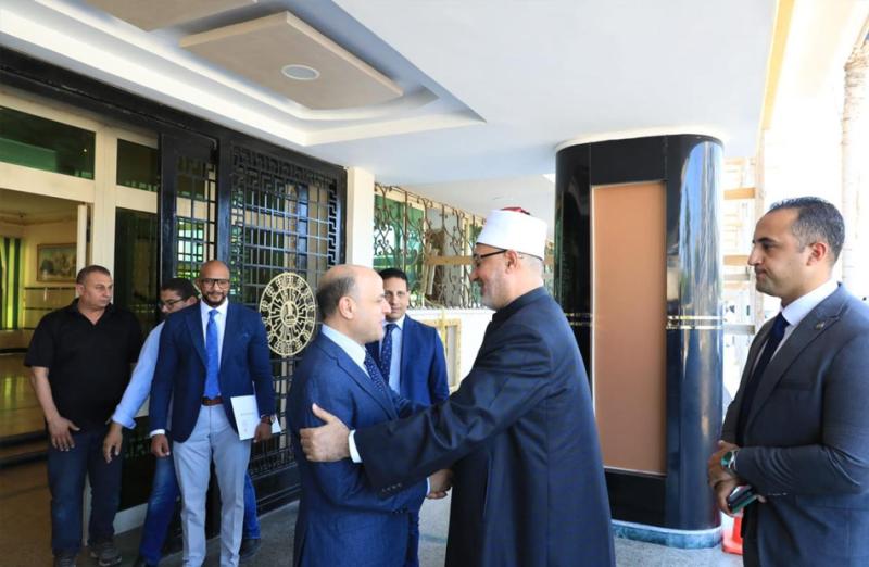 محافظ كفرالشيخ يستقبل المفتي لبحث سبل تعزيز التعاون المشترك
