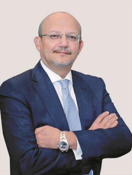 حسين رفاعي: الجائزة العربية تتوّج نجاحنا في إعادة هيكلة بنك التنمية الصناعية