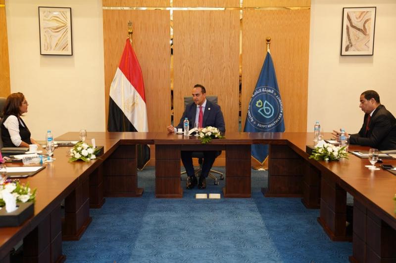 رئيس الرعاية الصحية يتابع مع رئيس «نوفارتس مصر» مؤشرات تعزيز رعاية مرضى الأورام