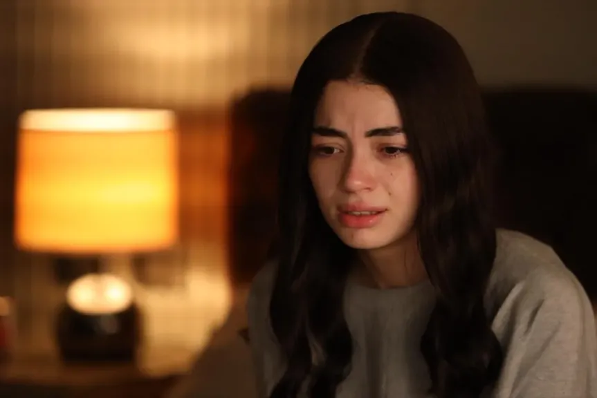 ليلى زاهر تتلقى الصدمات في أولى حلقات حكاية ”هند” من مسلسل ما تراه ليس كما يبدو